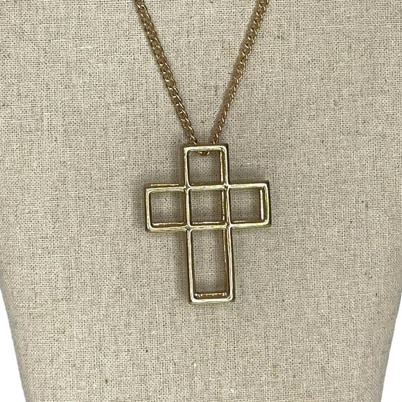 3D Cube Cross Necklace in Gold Tone 16.5" Chain Fashion Jewelry - Picture 7 of 8